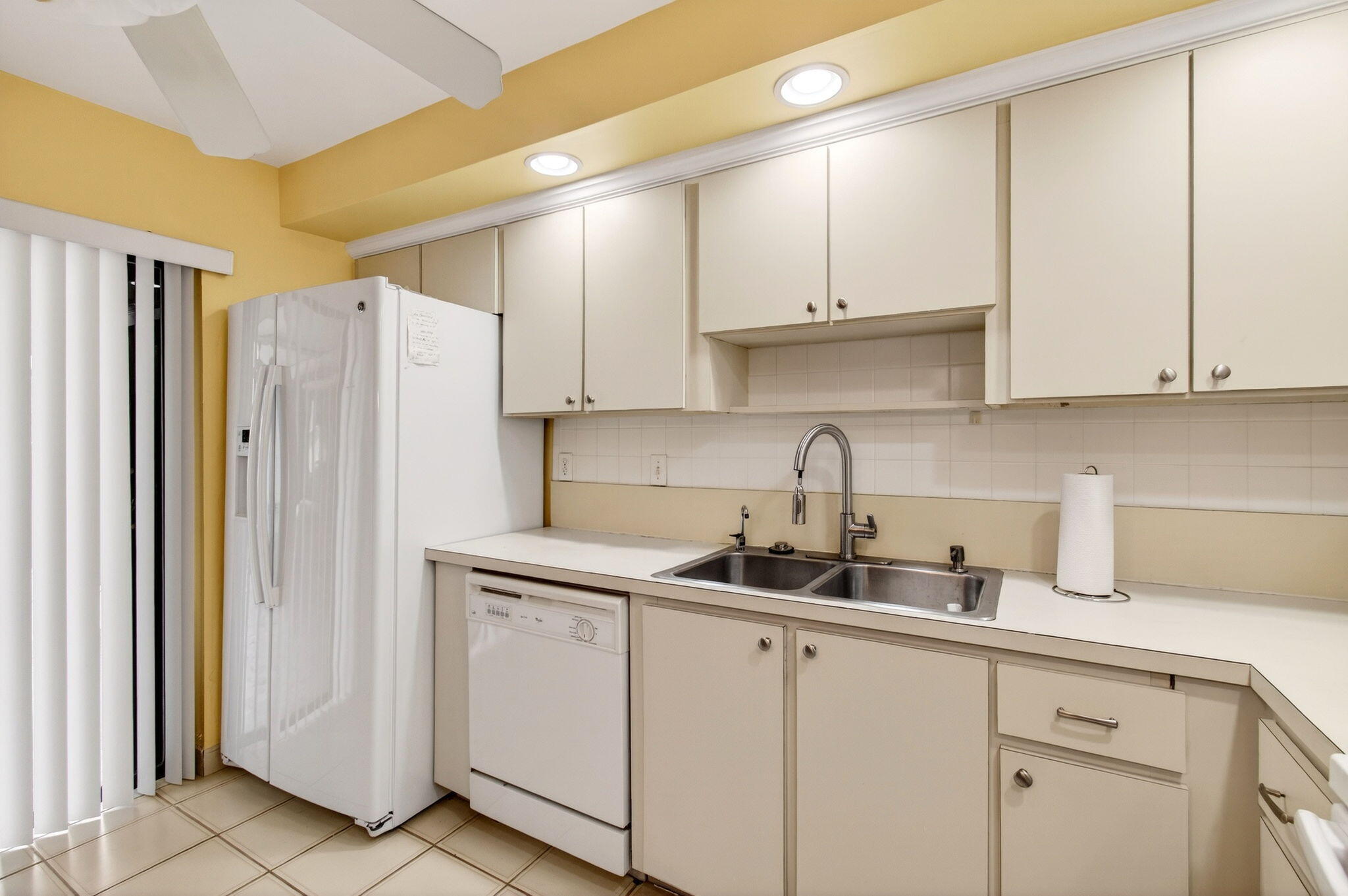 RAINBERRY BAY - Residential