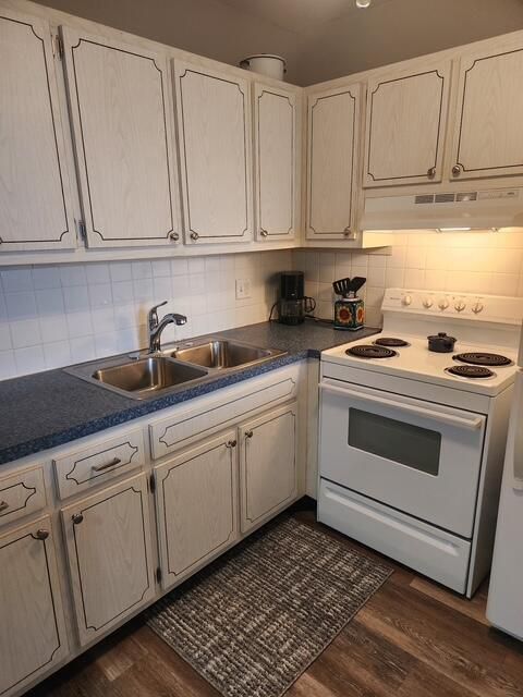 3362 Cynthia Lane 211 Lake Worth Beach FL 33461