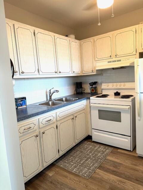 3362 Cynthia Lane 211 Lake Worth Beach FL 33461