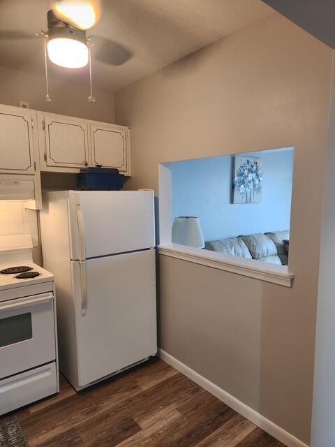 3362 Cynthia Lane 211