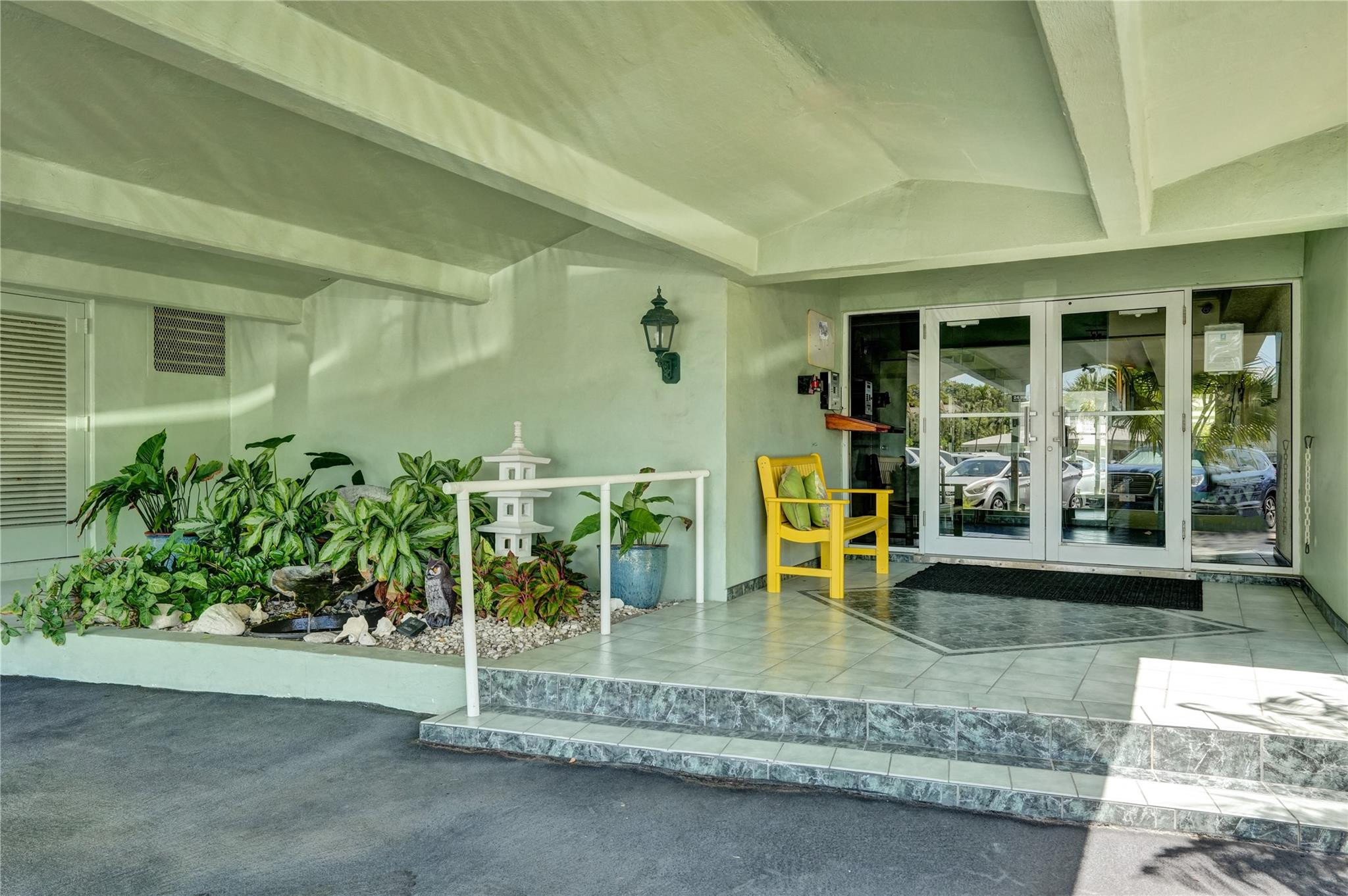 JADE BEACH VILLAS CONDO - Residential Lease
