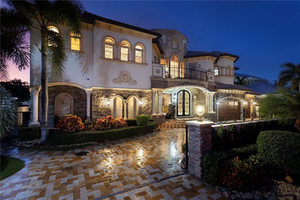 LIGHTHOUSE POINT - Residential