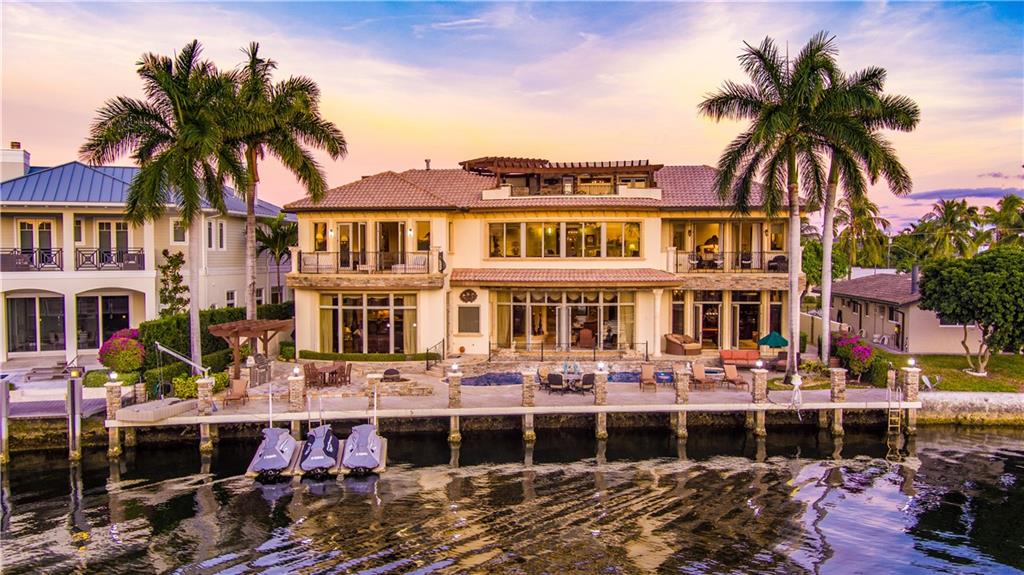 LIGHTHOUSE POINT - Residential