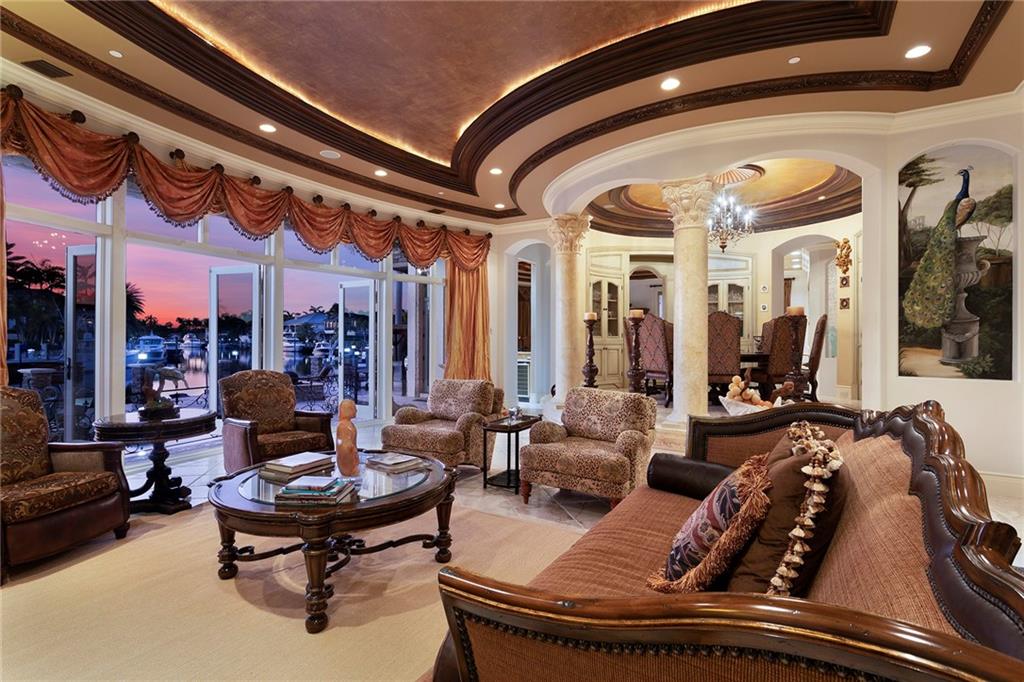 LIGHTHOUSE POINT - Residential