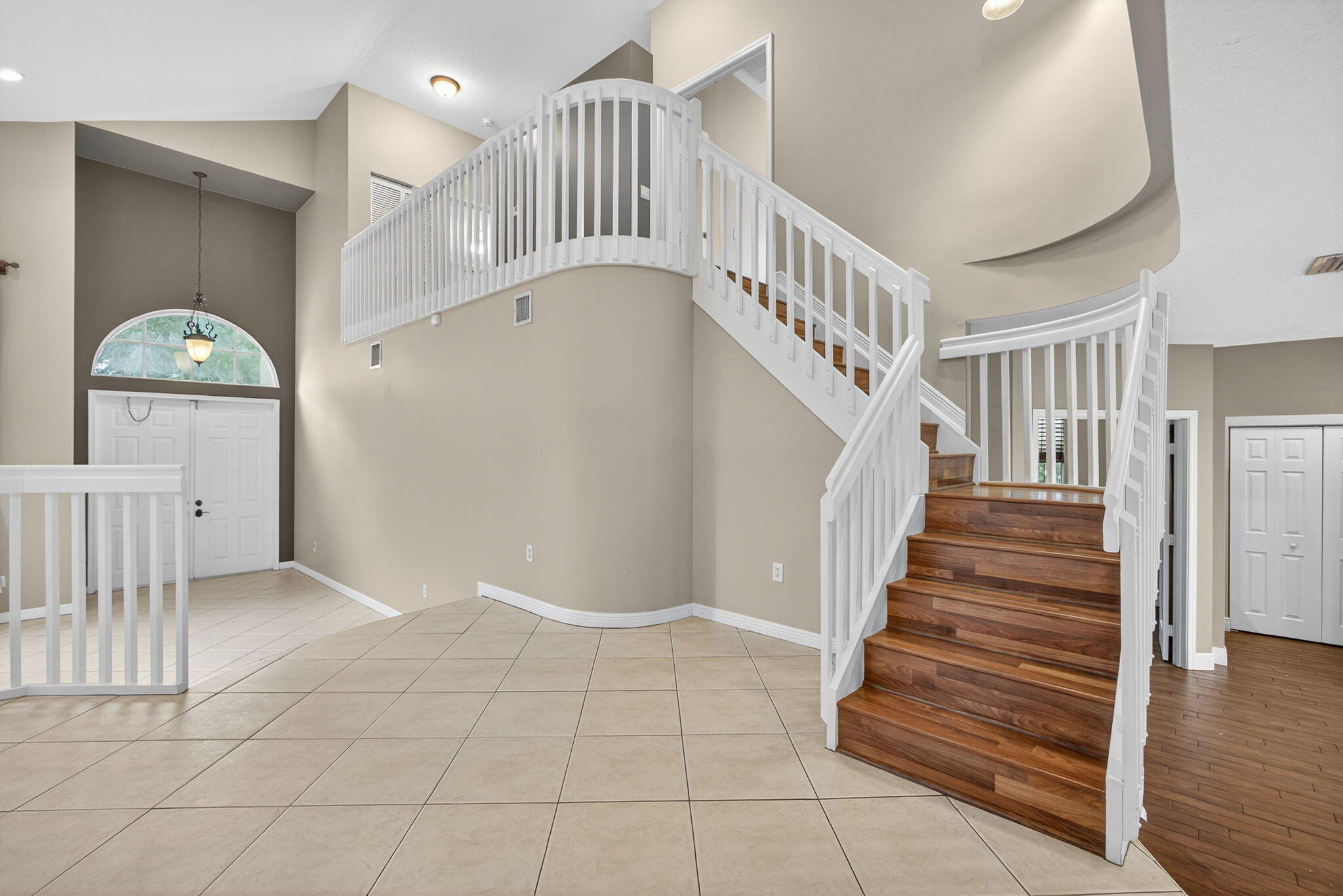 OLYMPIA 1 - Residential