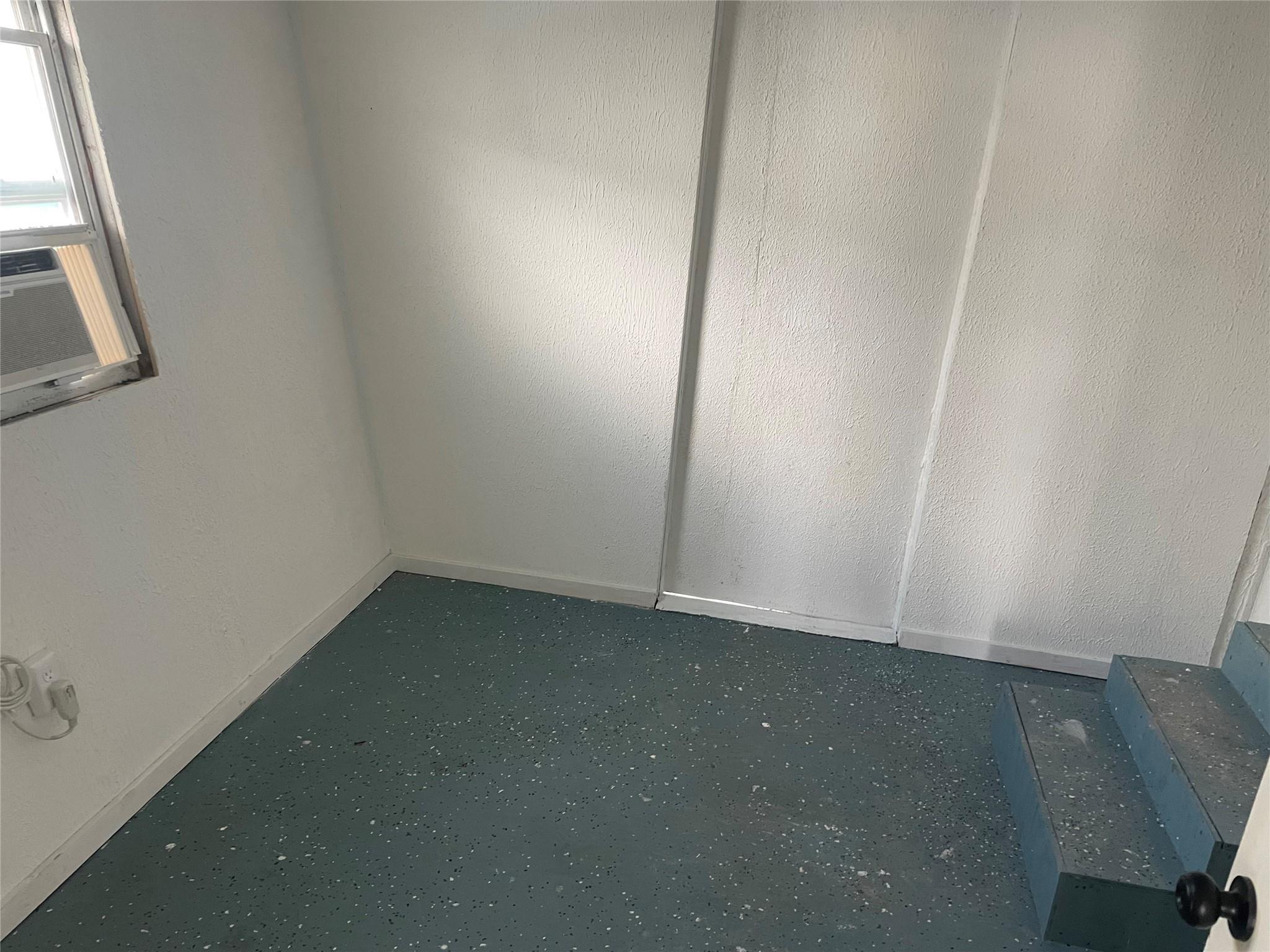 Park City Sec One 49-11 B - Residential Lease