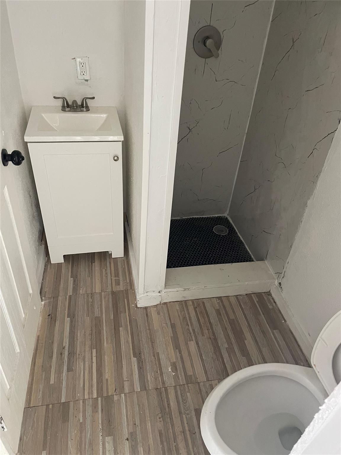 Park City Sec One 49-11 B - Residential Lease