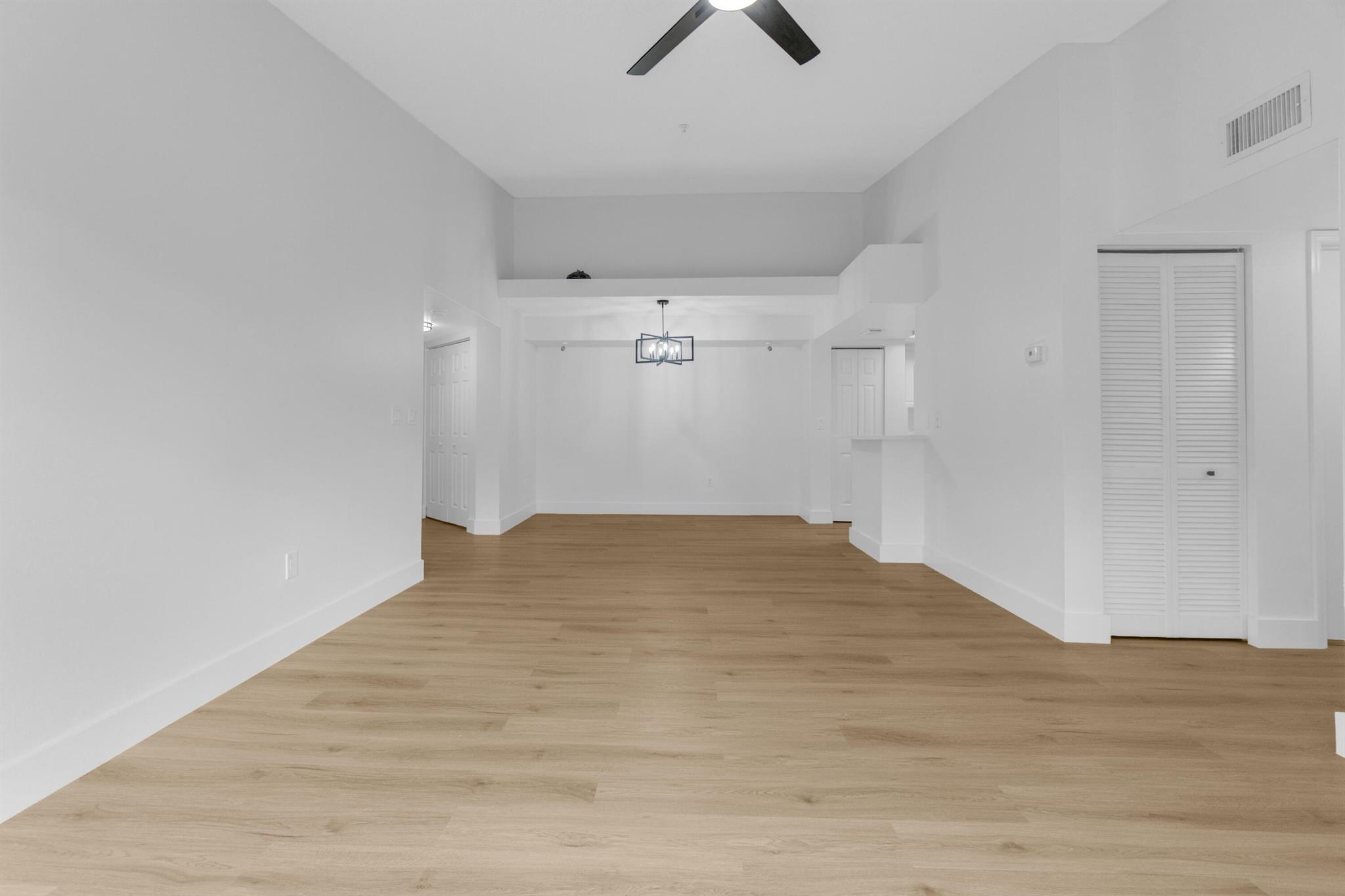 GRAND VIEW AT CRESTWOOD C - Residential Lease