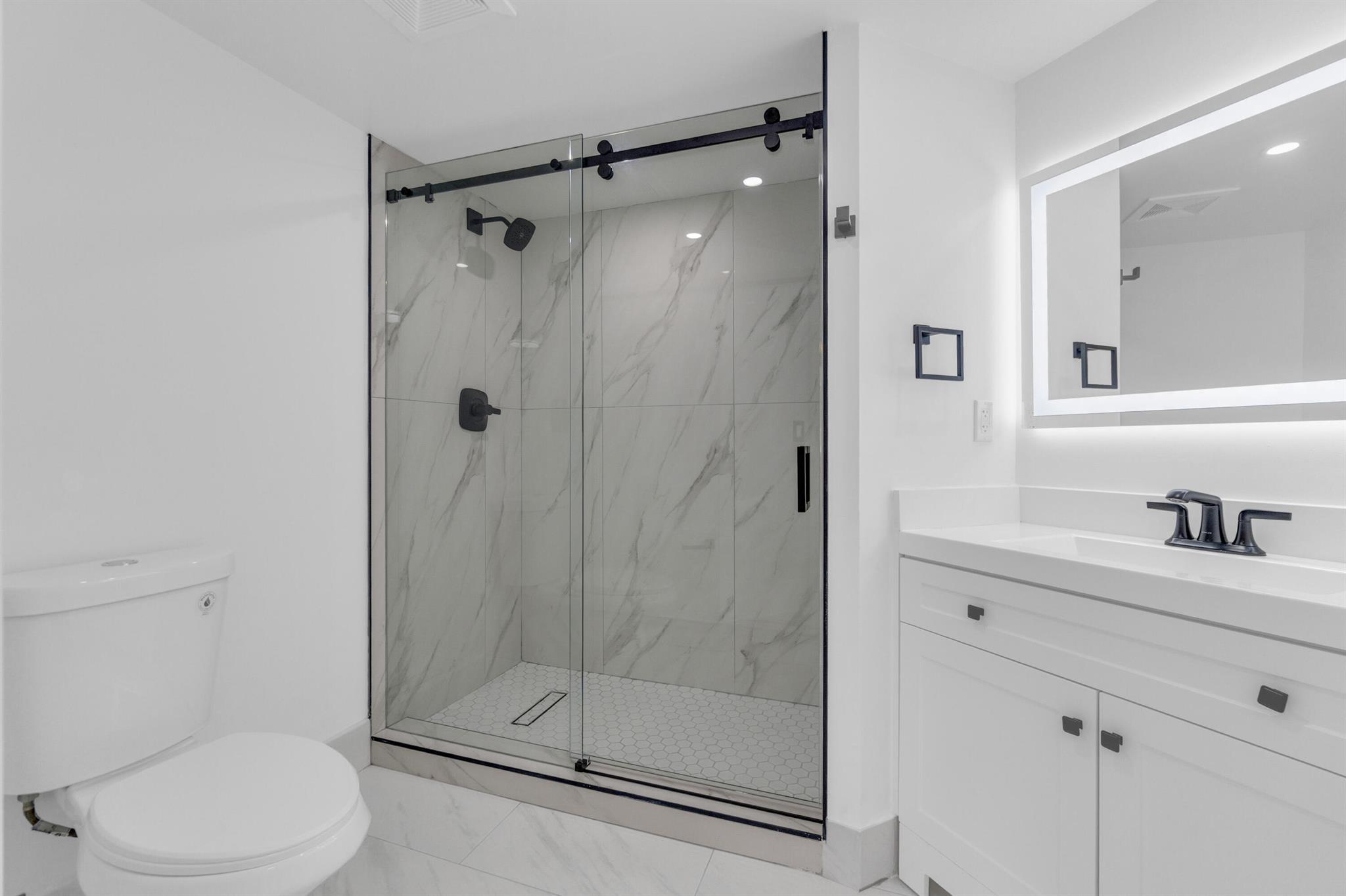 GRAND VIEW AT CRESTWOOD C - Residential Lease