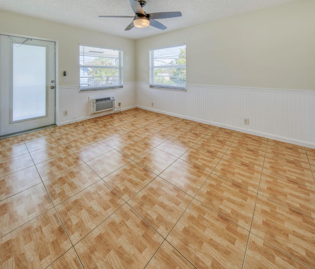 Photo of 330 N J Street #8, Lake Worth Beach, FL 33460 (MLS # R11169198)