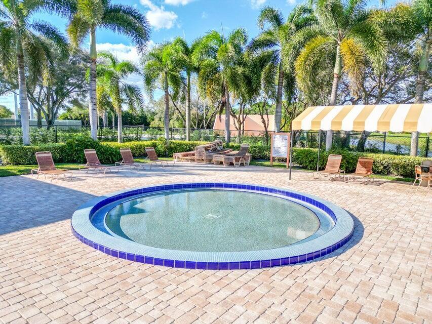 VILLAGE OF SANDALWOOD LAKES 1 - Residential Lease