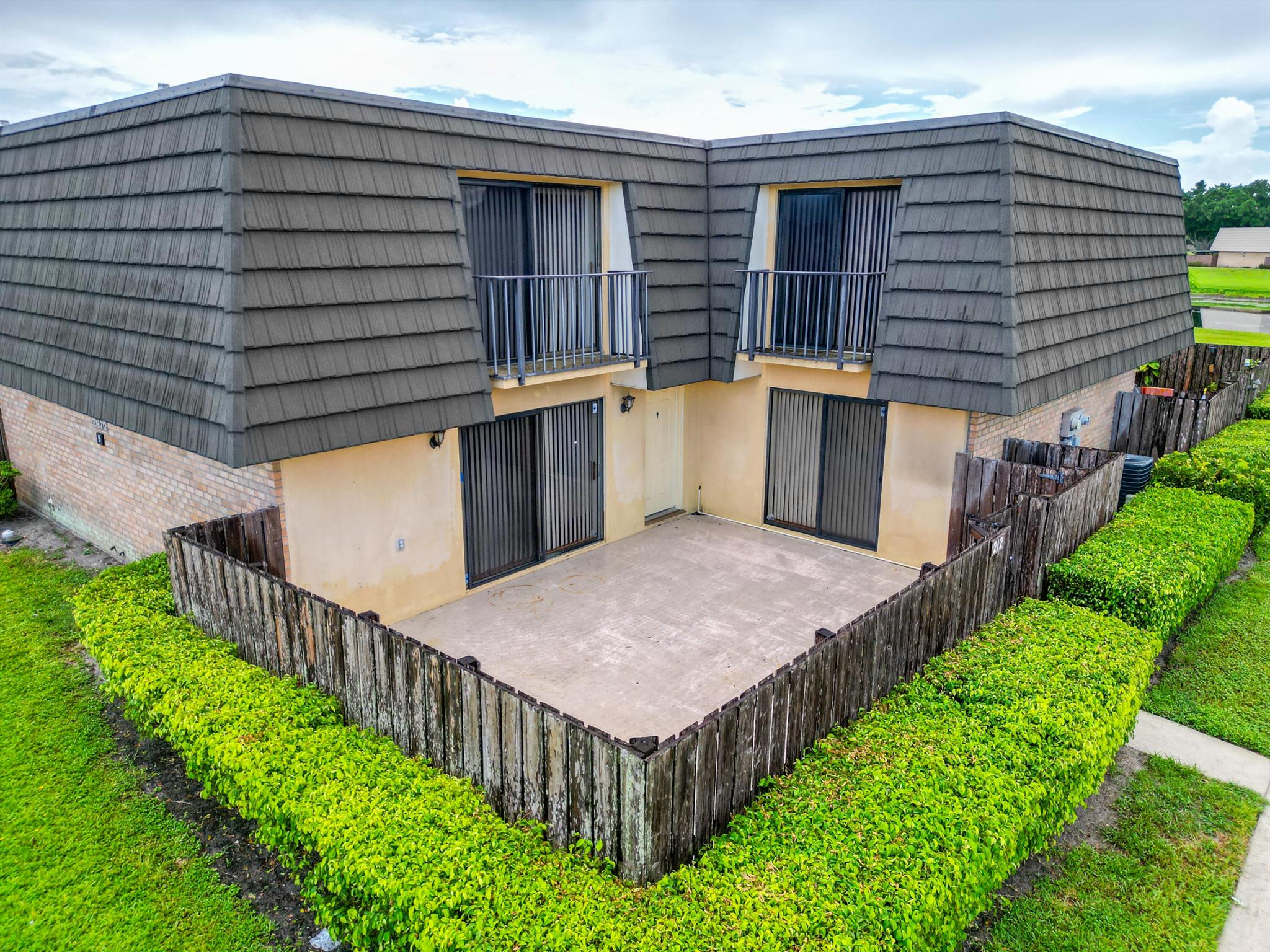 VILLAGE OF SANDALWOOD LAKES 1 - Residential Lease