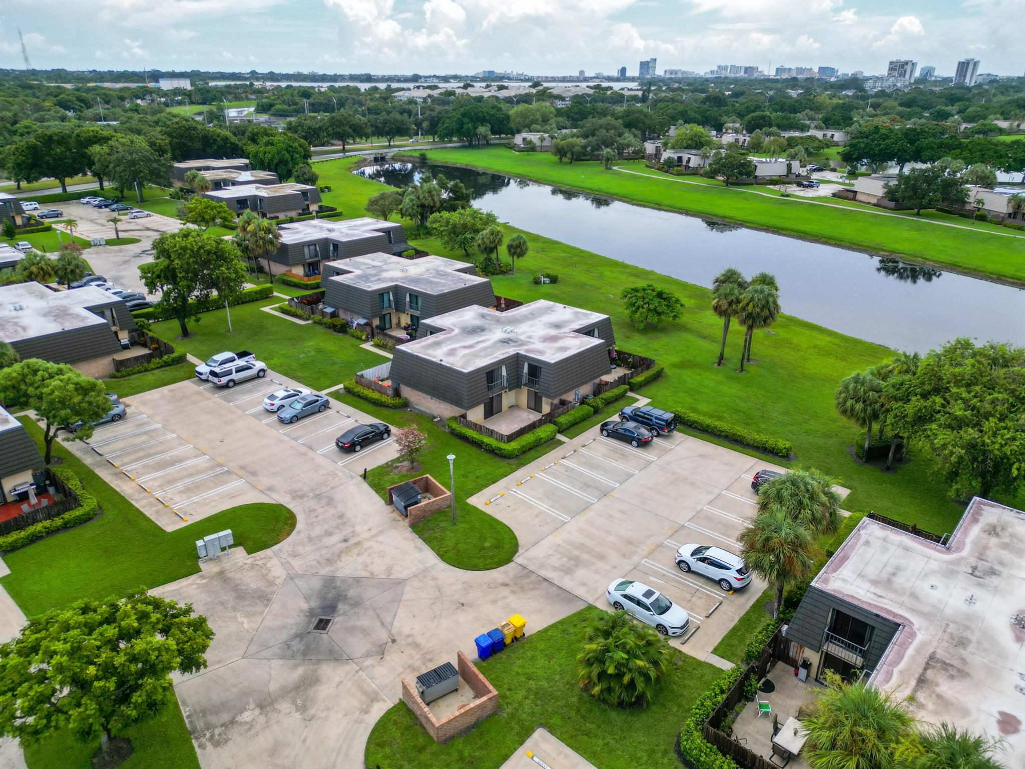 VILLAGE OF SANDALWOOD LAKES 1 - Residential Lease