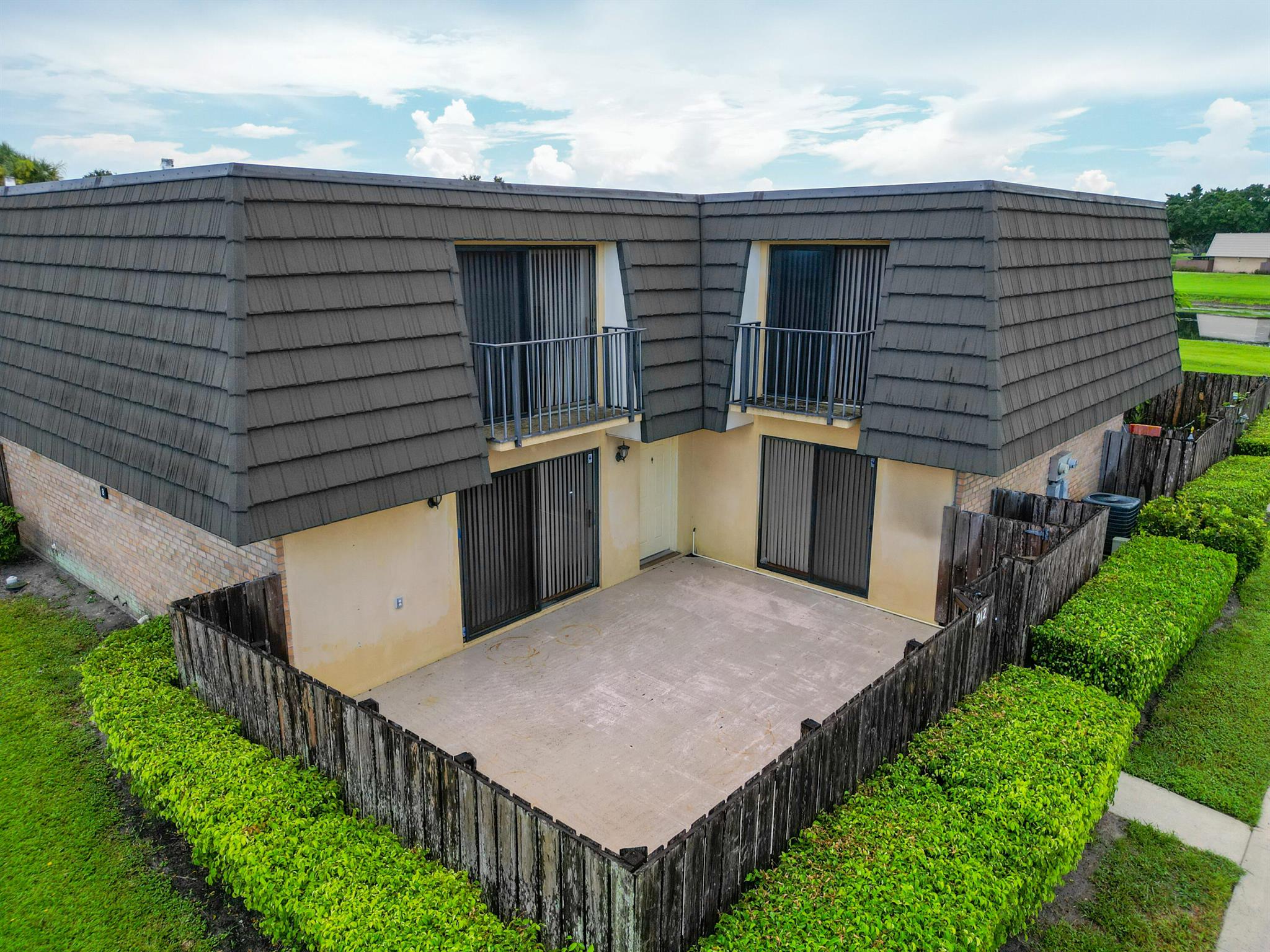 VILLAGE OF SANDALWOOD LAKES 1 - Residential Lease