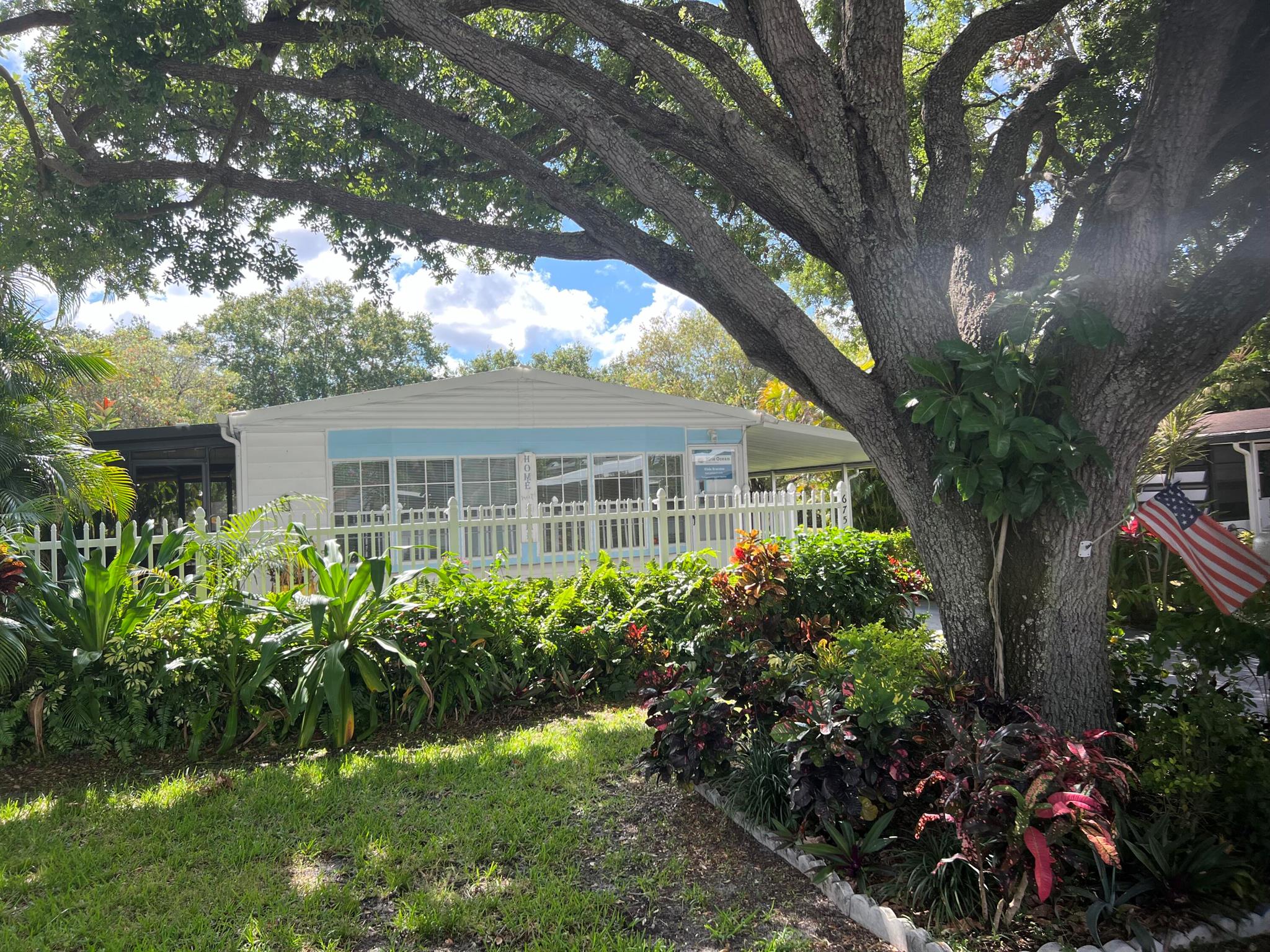 6750 NW 44th Way, Coconut Creek, FL, 33073/$120,000 2 6750 NW 44th Way