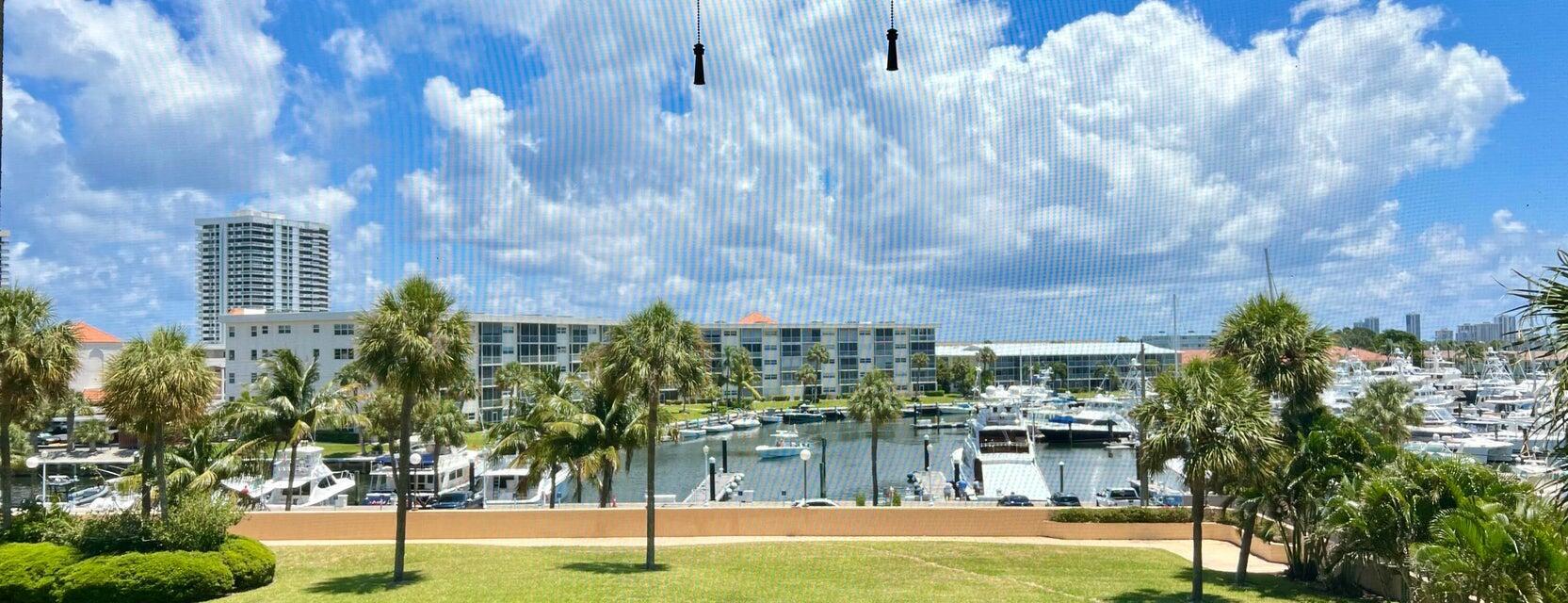 MARINA BAY CONDO - Residential Lease