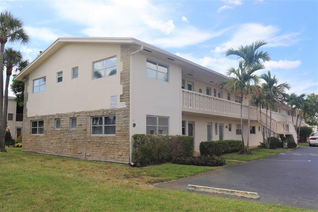 Bright and airy true corner 2Bed/2Bath unit in Village Royale in Boynton Beach. Tile floor throughout, updated kitchen and bath. Newer A/C & Water heater just steps away from the community pool and clubhouse. Take advantage of the Florida lifestyle with a condo that you can use as a Seasonal or primary home. Close to I-95 and not far from the pristine beaches that South Palm Beach has to offer. Easy access to shopping centers, a perfect lock and go condo to get you out of the cold during those harsh winter months!