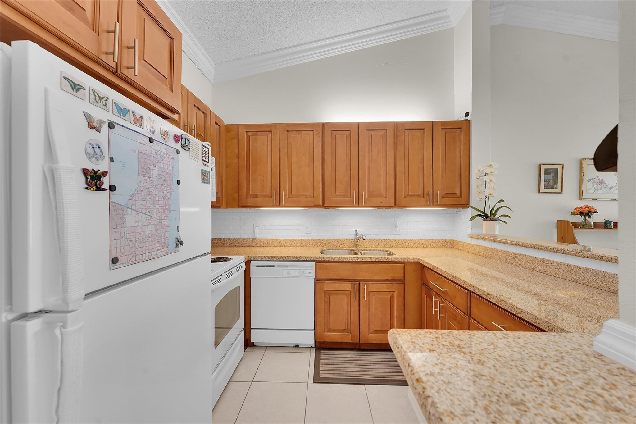 Republic Square - Residential