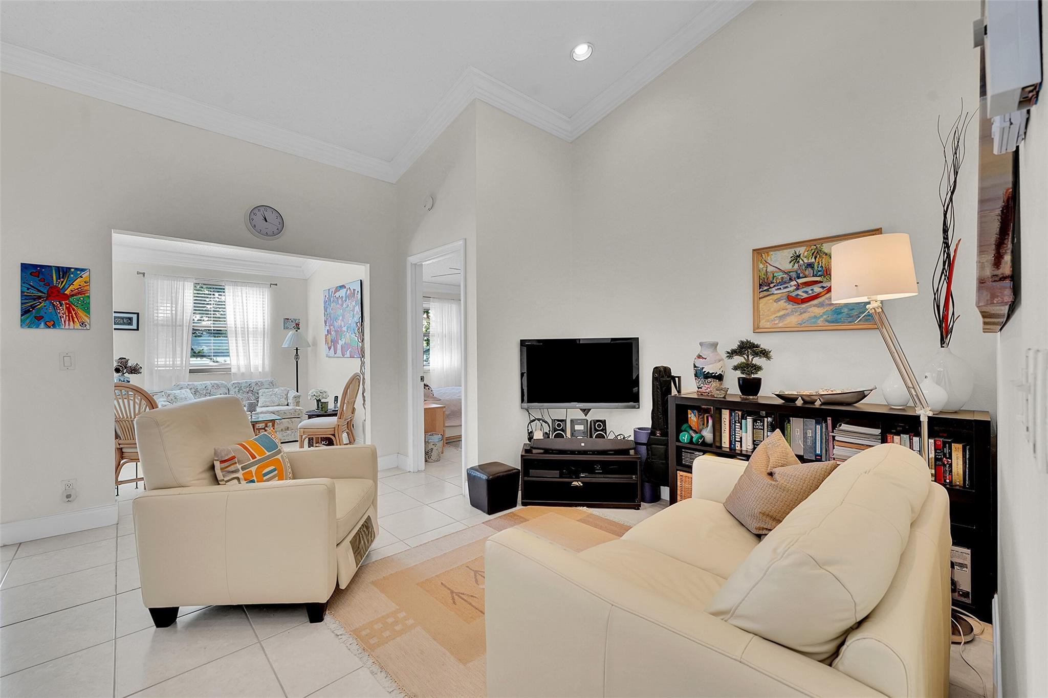 Republic Square - Residential