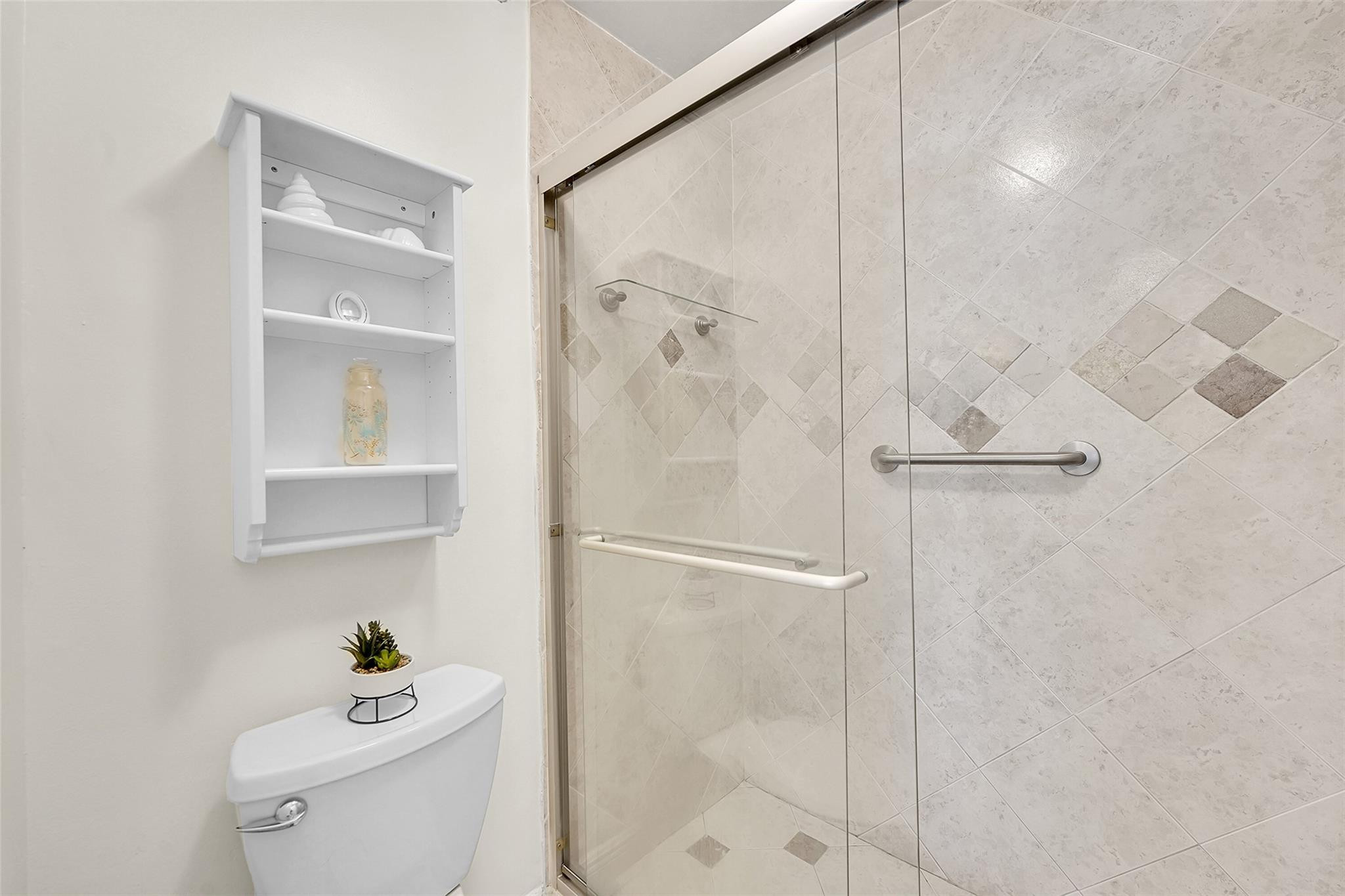 Republic Square - Residential