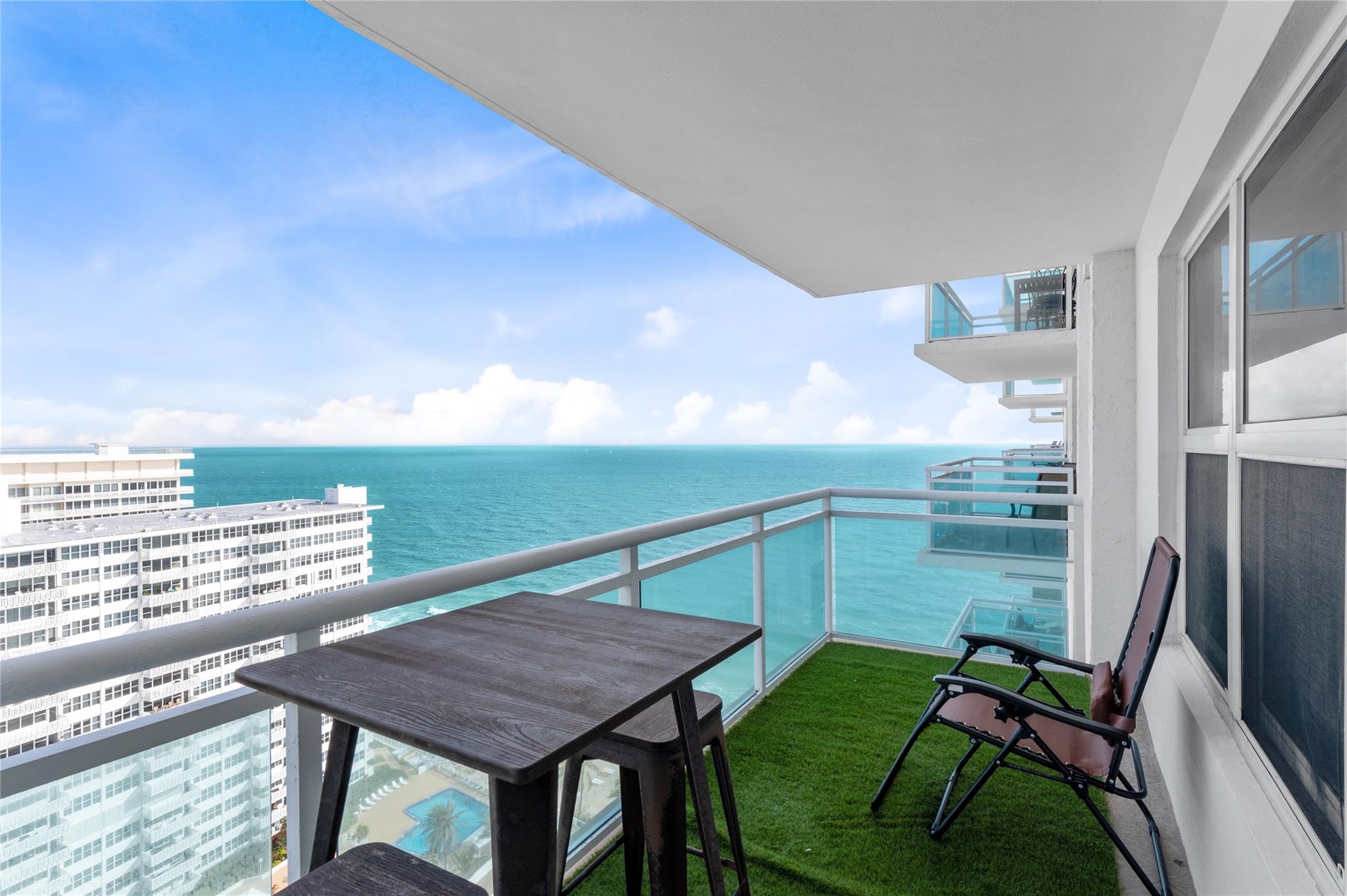 Playa Del Mar - Residential