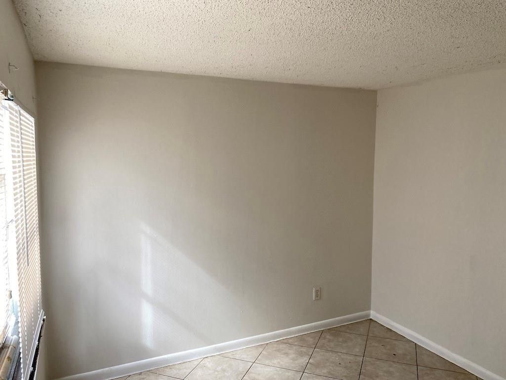 Photo of 1640 40th Terrace #2, Fort Lauderdale, FL 33317 (MLS # F10503856)