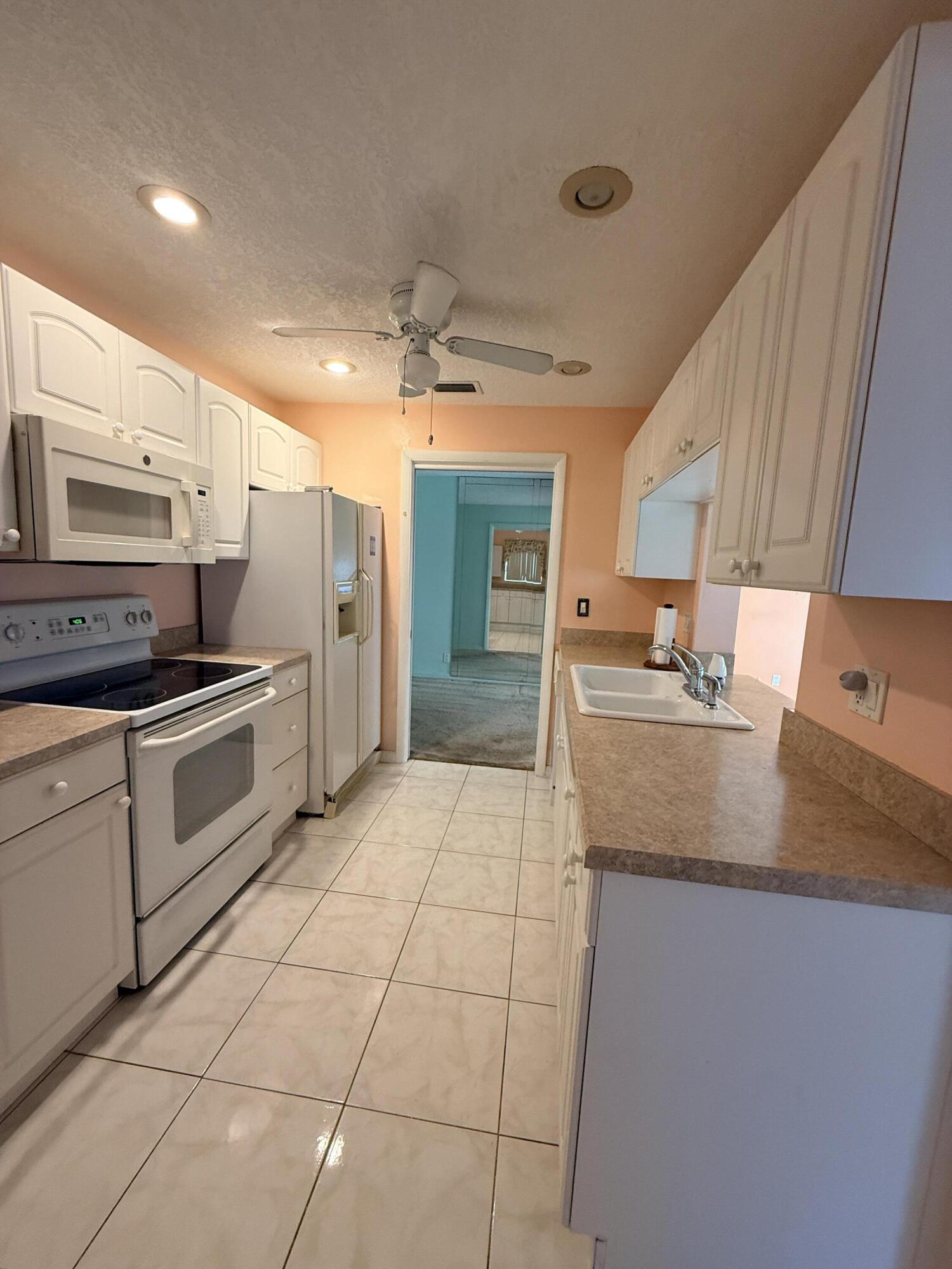 LEISUREVILLE FOURTH SEC - Residential