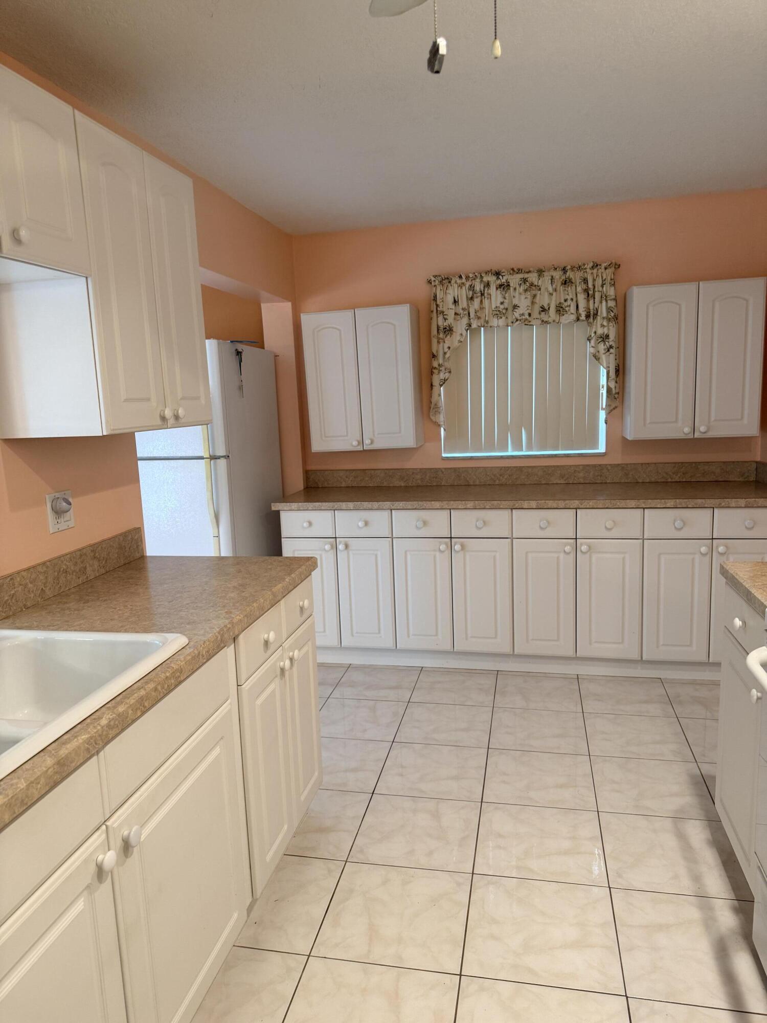 LEISUREVILLE FOURTH SEC - Residential