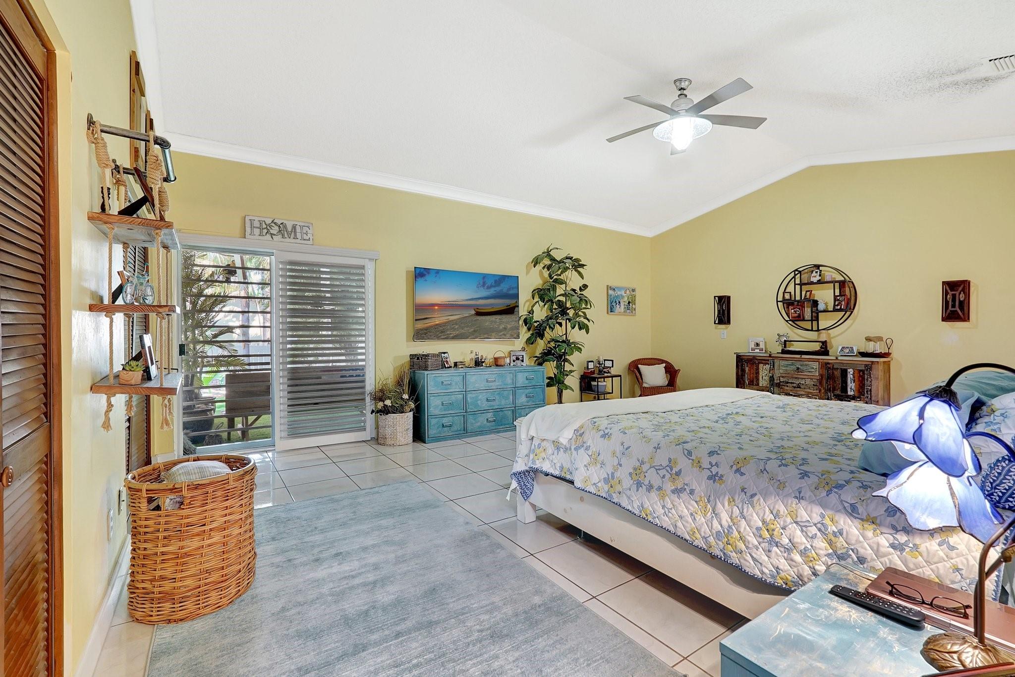 Hollywood Beach Park 12-6 - Residential