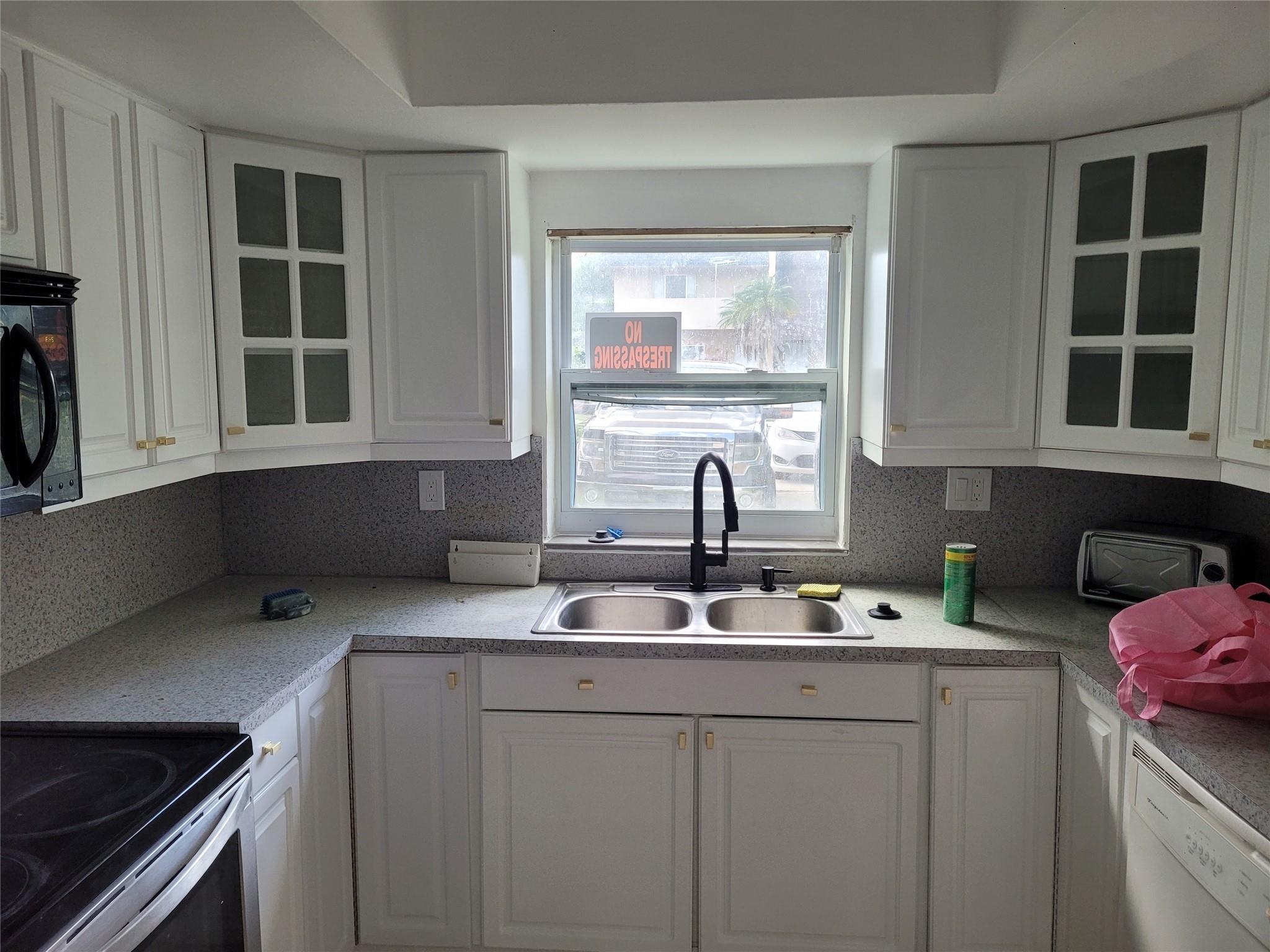 North Lauderdale Village - Residential