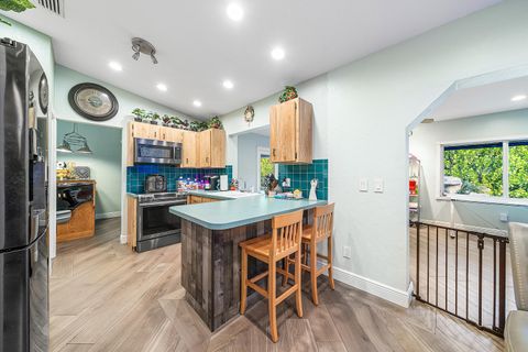 Tiny photo for 74 W Palmetto Road, Lake Worth, FL 33467 (MLS # R11143210)