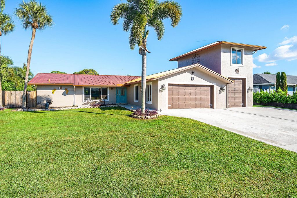 Photo of 74 W Palmetto Road, Lake Worth, FL 33467 (MLS # R11143210)