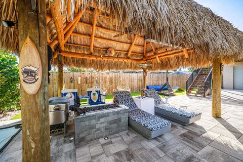 Tiny photo for 74 W Palmetto Road, Lake Worth, FL 33467 (MLS # R11143210)