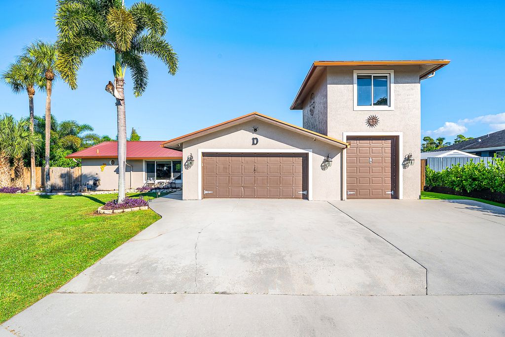 Photo of 74 W Palmetto Road, Lake Worth, FL 33467 (MLS # R11143210)