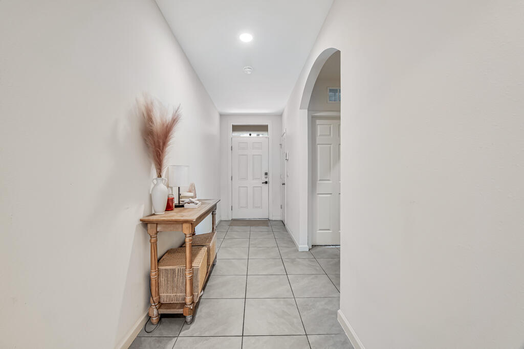 PORT ST LUCIE SECTION 8 - Residential