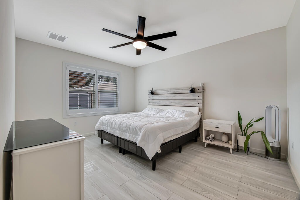 PORT ST LUCIE SECTION 8 - Residential