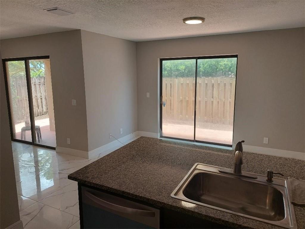 Briarridge 1 - Residential