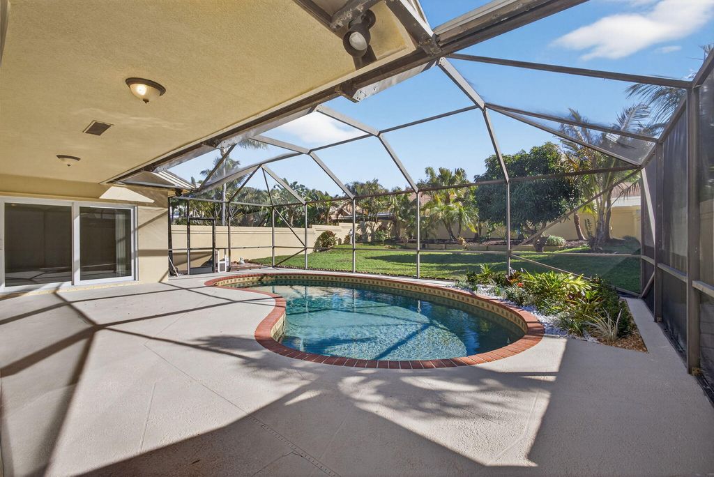 Photo of 141 Cape Pointe Circle, Jupiter, FL 33477 (MLS # R11161798)