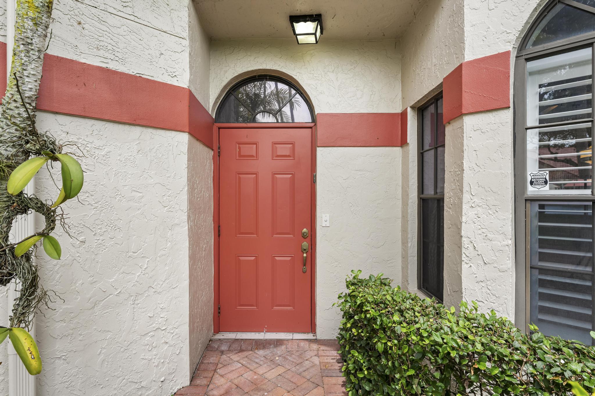 7792 Lexington Club Boulevard B