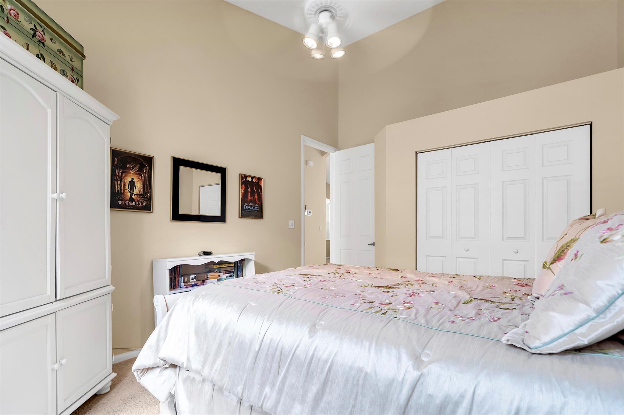 EAGLE POINT - Residential