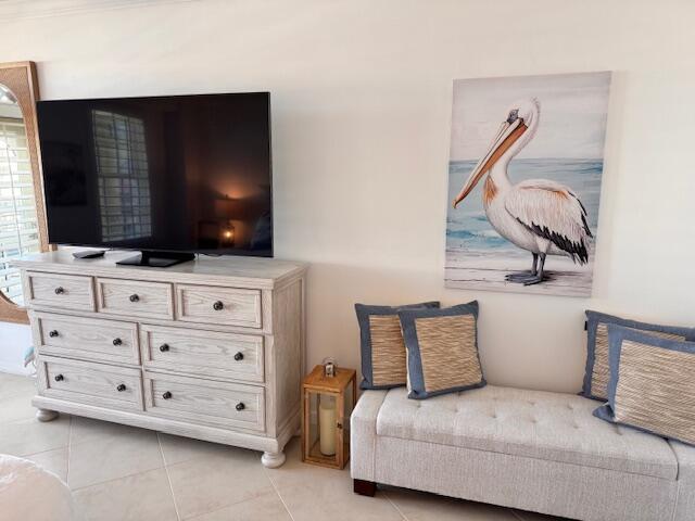 LA BONNE VIE CONDO - Residential Lease