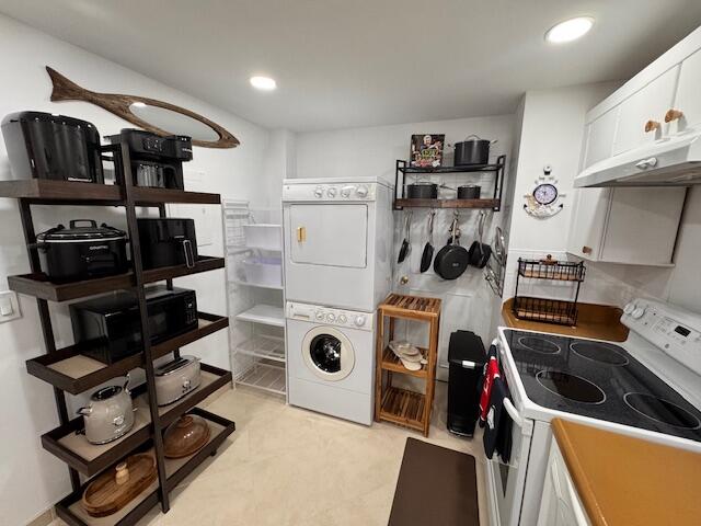 LA BONNE VIE CONDO - Residential Lease