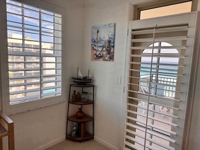 LA BONNE VIE CONDO - Residential Lease