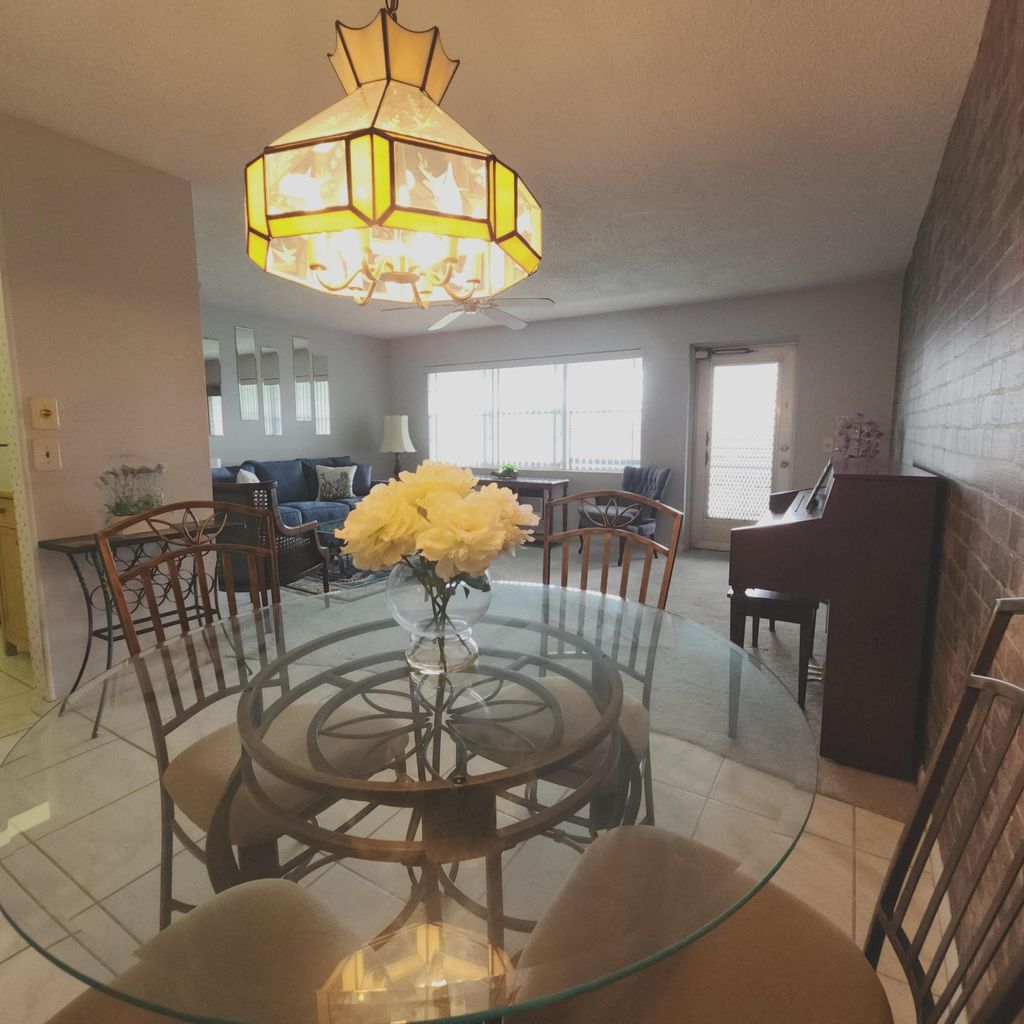 Photo of 262 Sussex M, West Palm Beach, FL 33417 (MLS # B26012954)