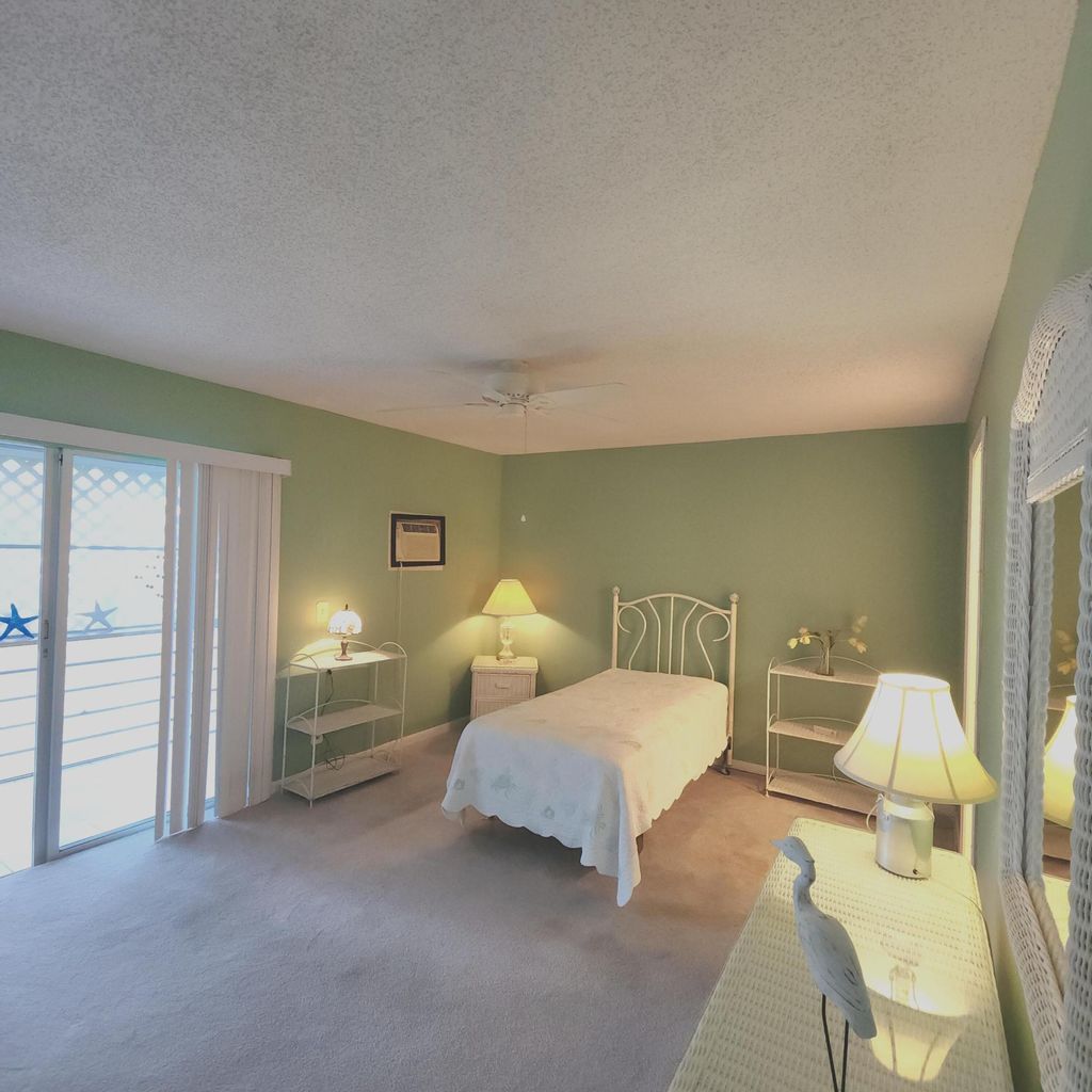 Photo of 262 Sussex M, West Palm Beach, FL 33417 (MLS # B26012954)