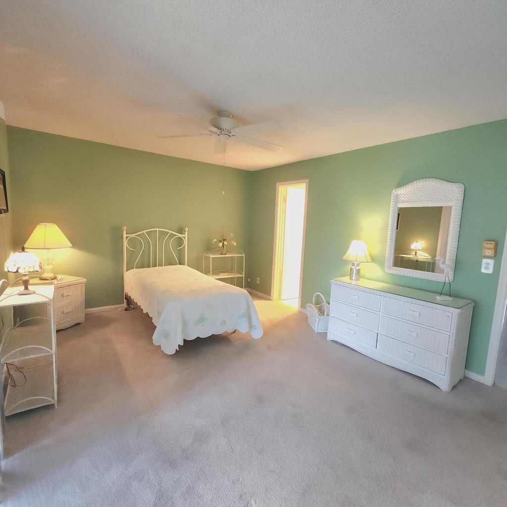Photo of 262 Sussex M, West Palm Beach, FL 33417 (MLS # B26012954)