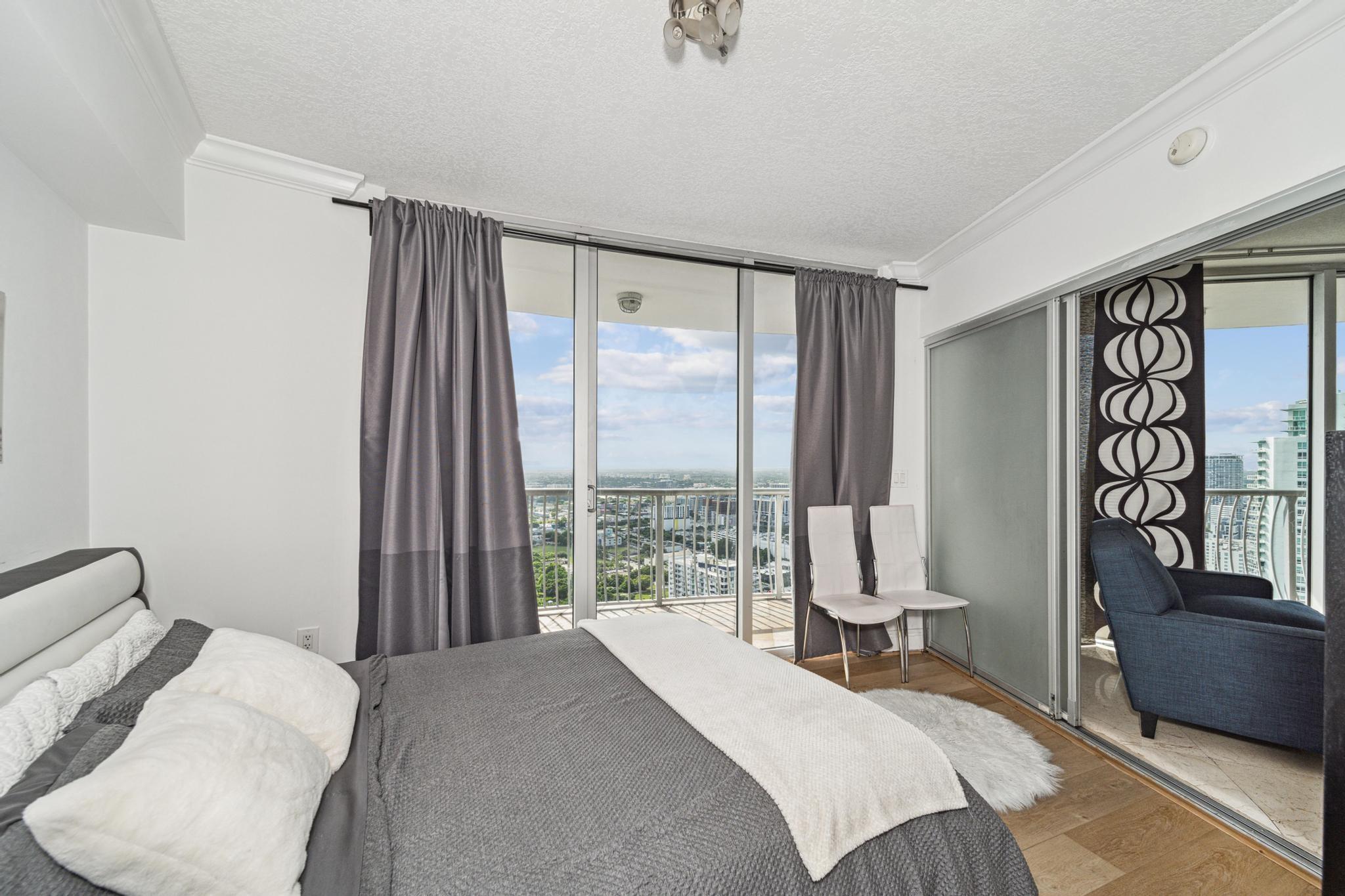 OPERA TOWER - Residential