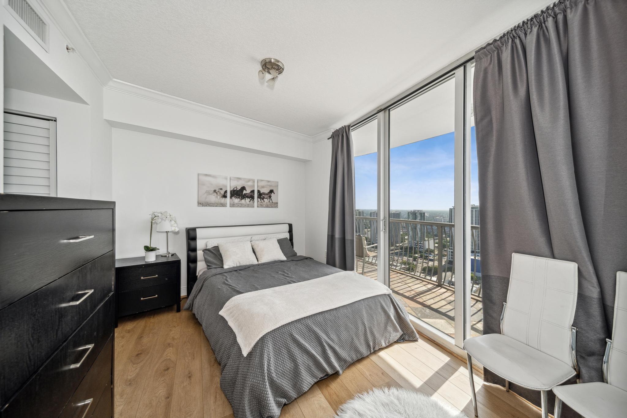 OPERA TOWER - Residential