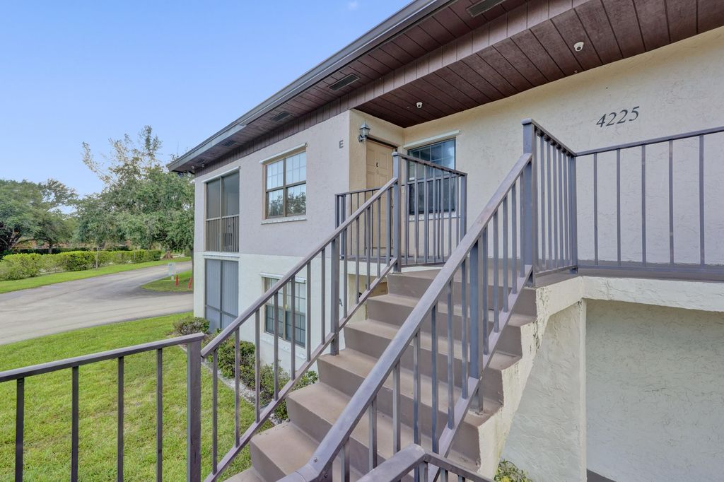 Photo of 4225 S 57th Avenue #E, Greenacres, FL 33463 (MLS # B26044964)
