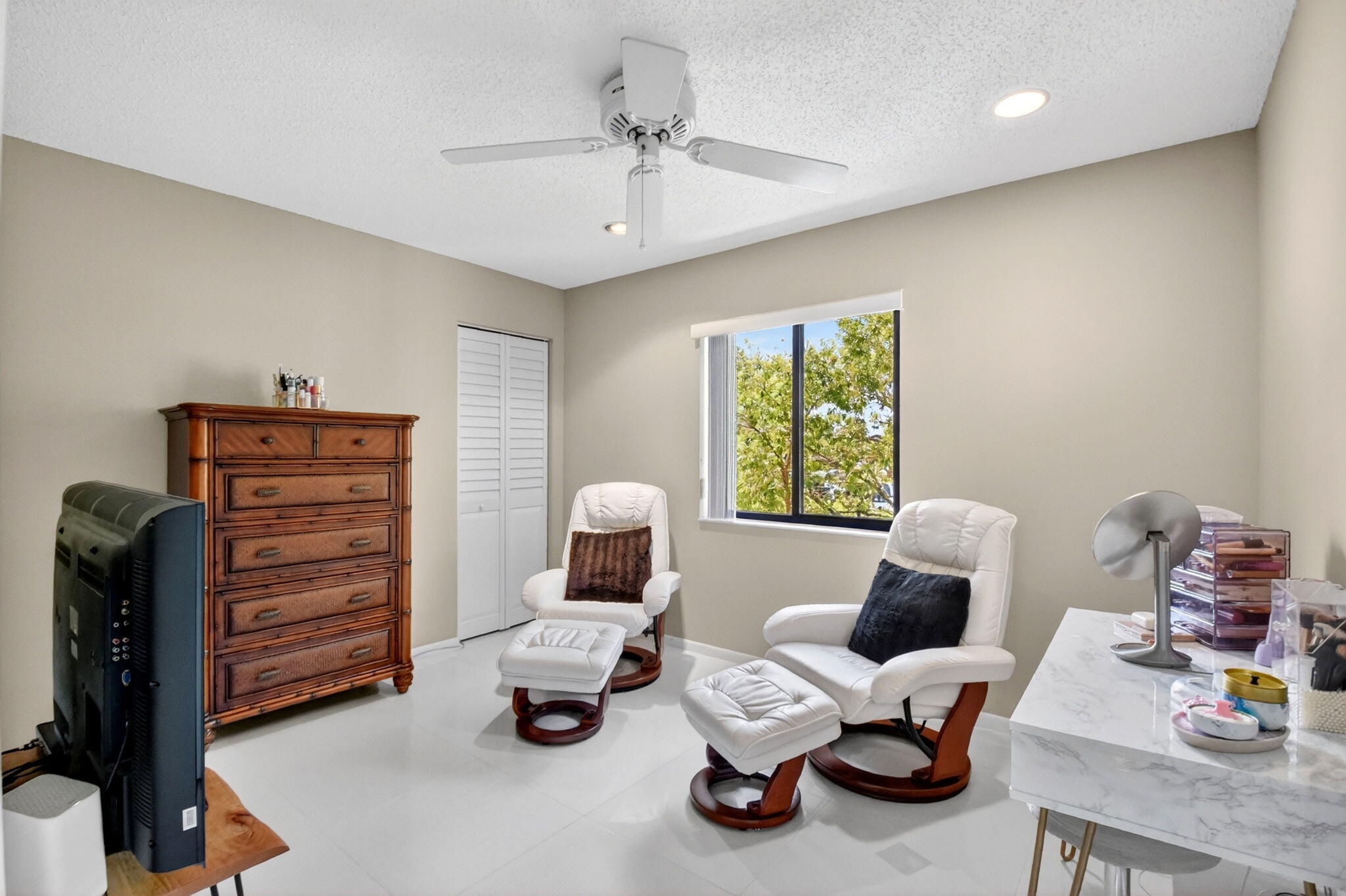PINE RIDGE SOUTH II CONDO - Residential